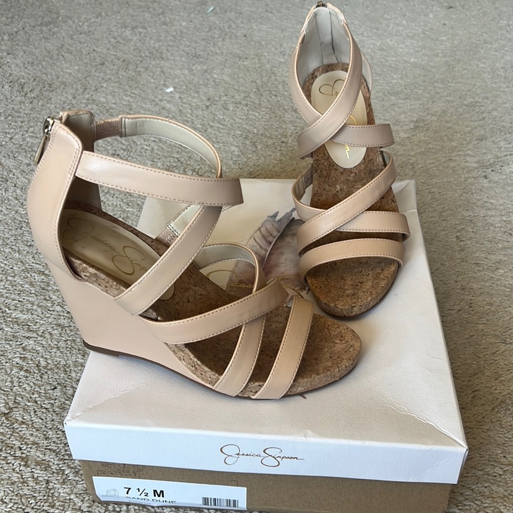 Jessica Simpson Nude Wedges